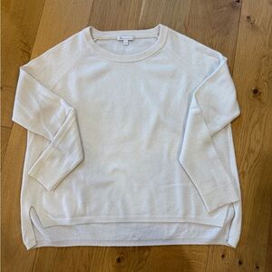 Gorgeous Lightweight Cashmere Sweater